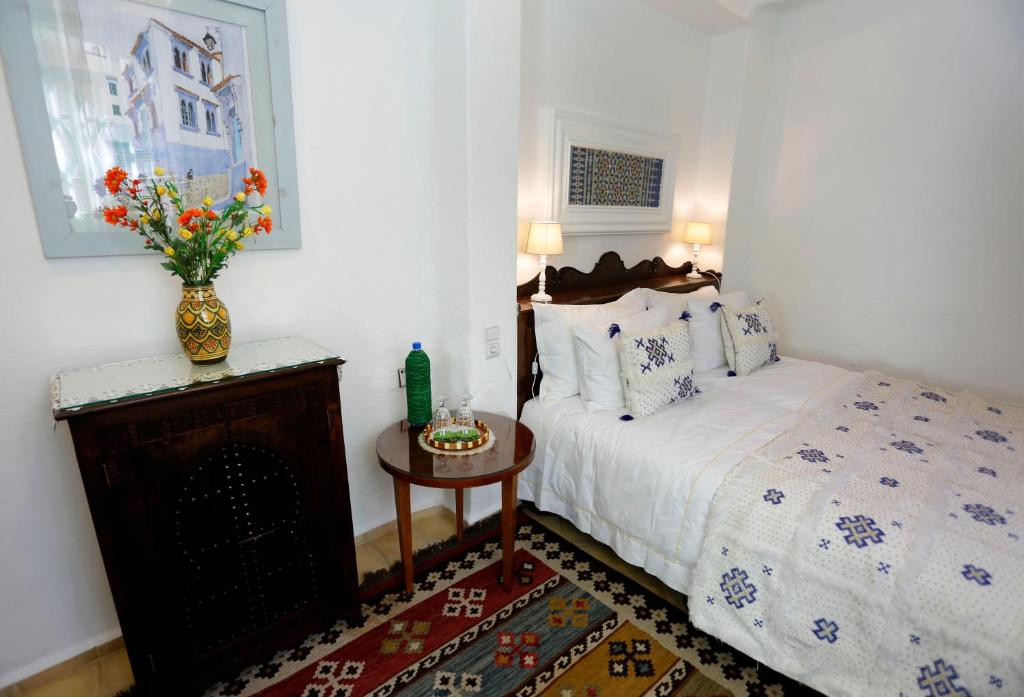 Riad Cherifa photo