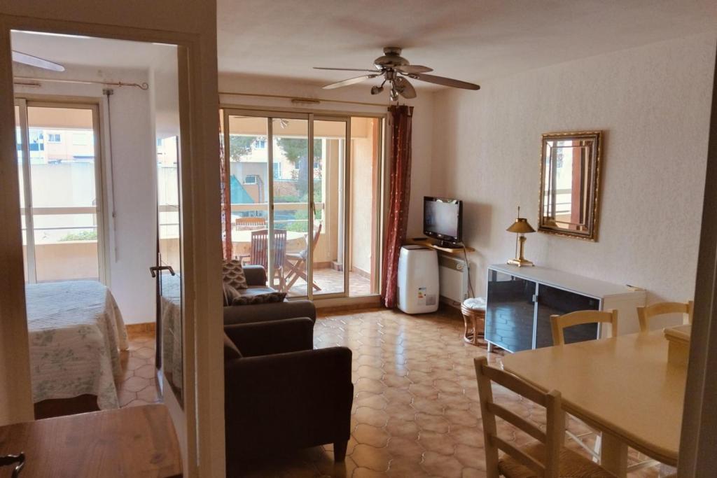 Appartement au port de Hyères - 4