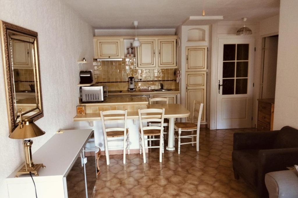 Appartement au port de Hyères - 5