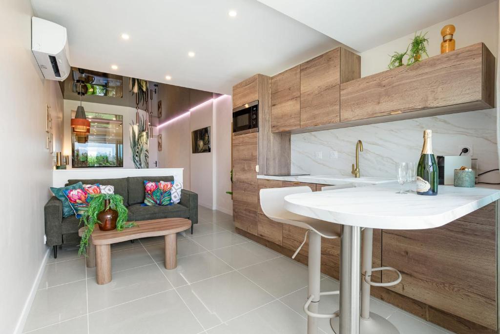 Lagoon - Modern Apartment with Private Terrace in the Cap dAgde - 5