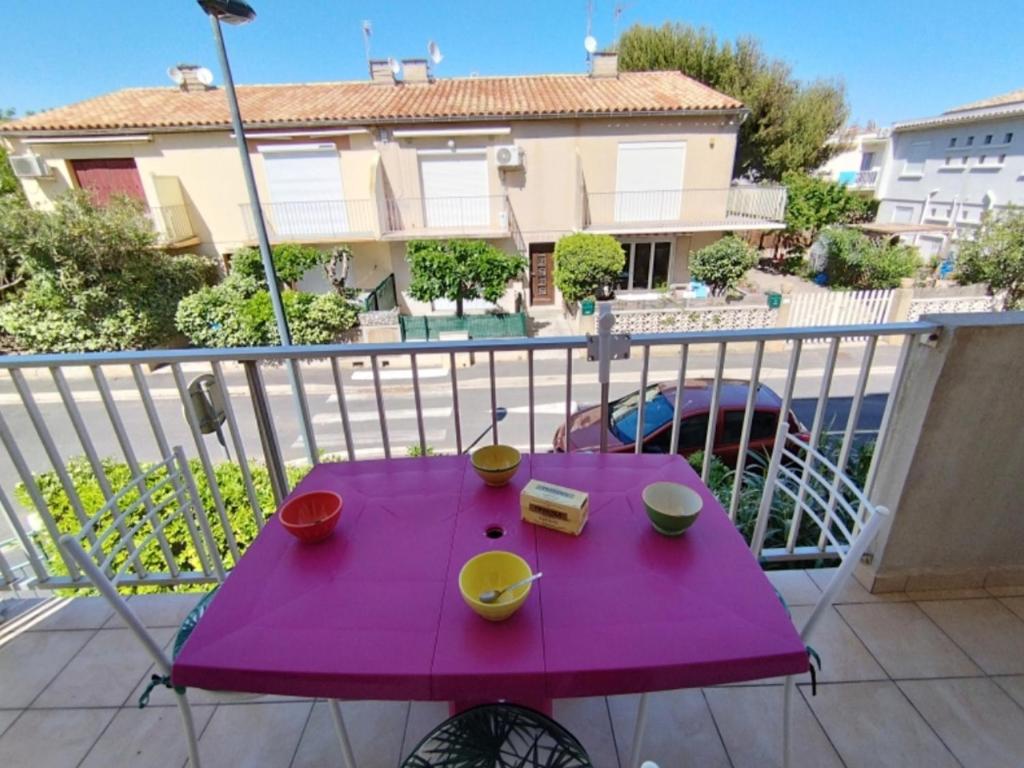 T3 confortable avec terrasse et parking à 100m de la plage, pour 6 personnes à Narbonne-Plage - FR-1-795-64 - 3