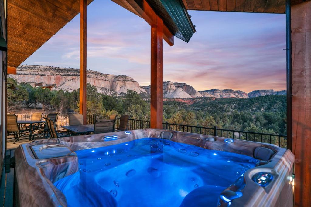 Twilight Ridge Zion Basecamp with All the Extras, Orderville