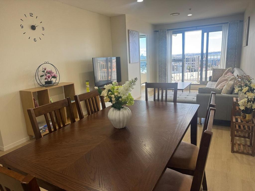 Luxury Penthouse 2 bd 2 bth 2 carparks Pool, Окленд
