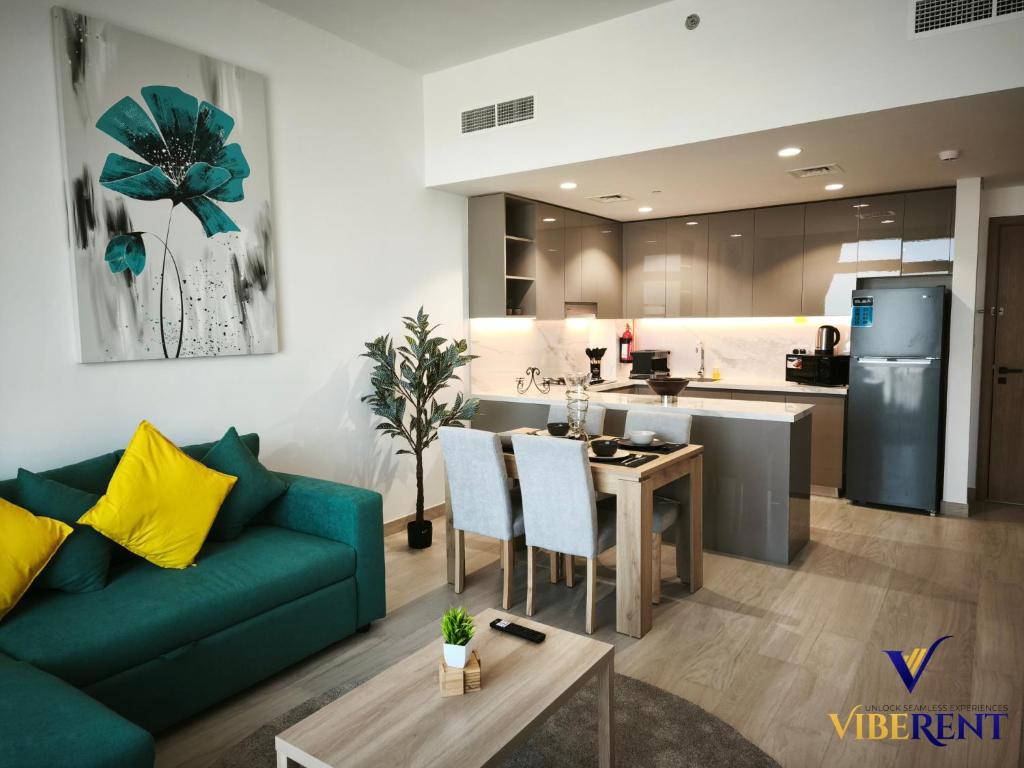 2BR Sofa Bed Sleep 6 Furjan, Dubai