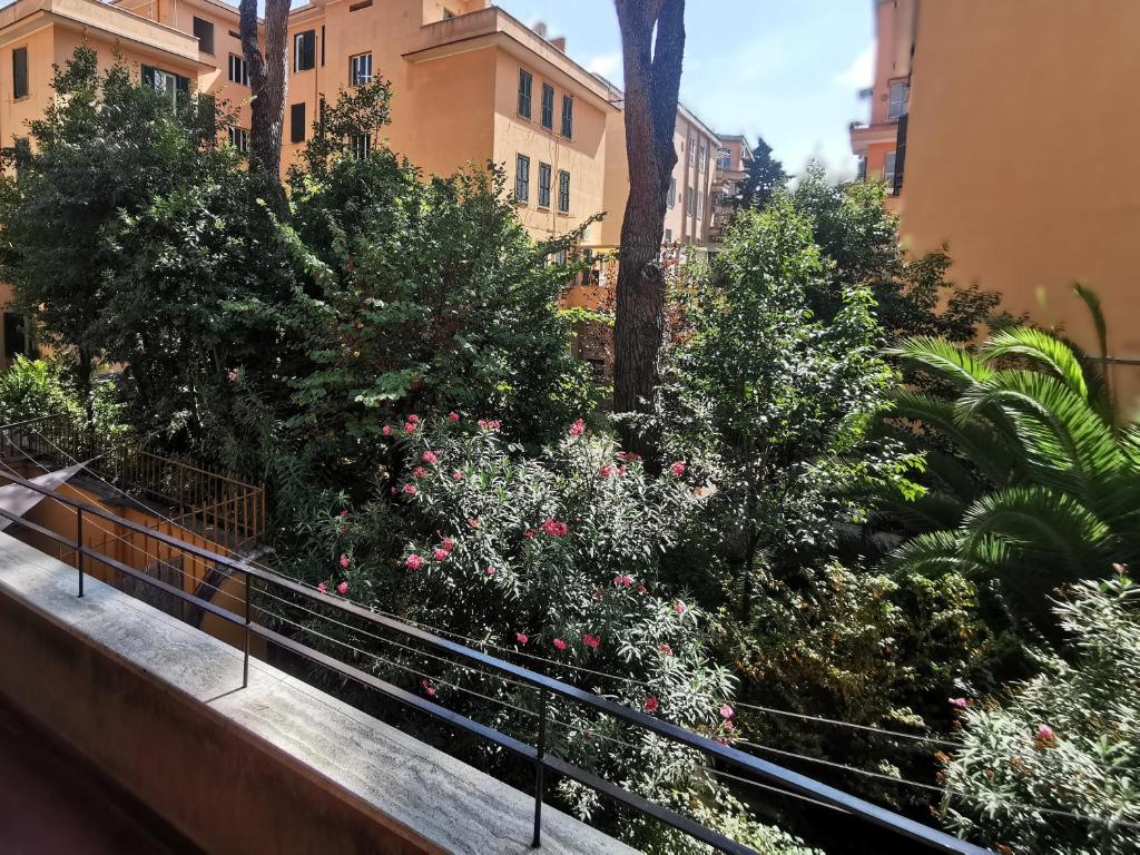 Casa Bonnet - Elegant Stay near Trastevere & Gianicolo - 3