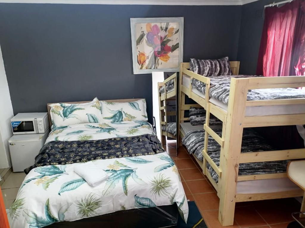 72 the trout lodge, Goodwood