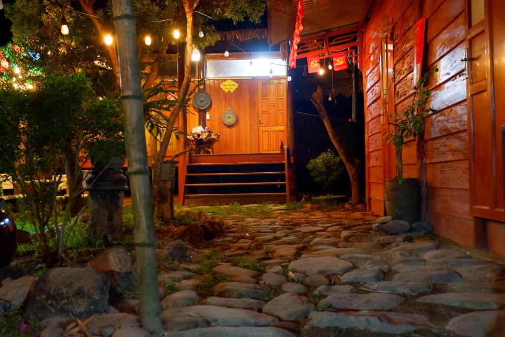 Homestay Tre Vang