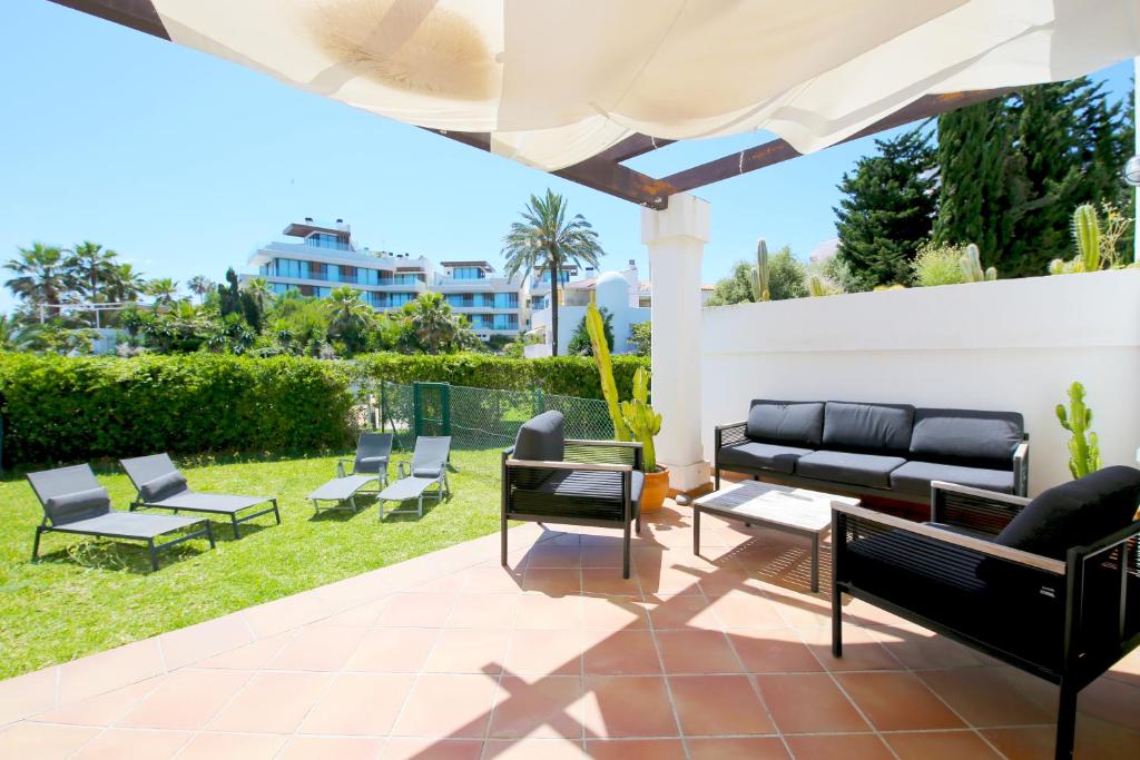 Estepona West Townhouse LARA - 1