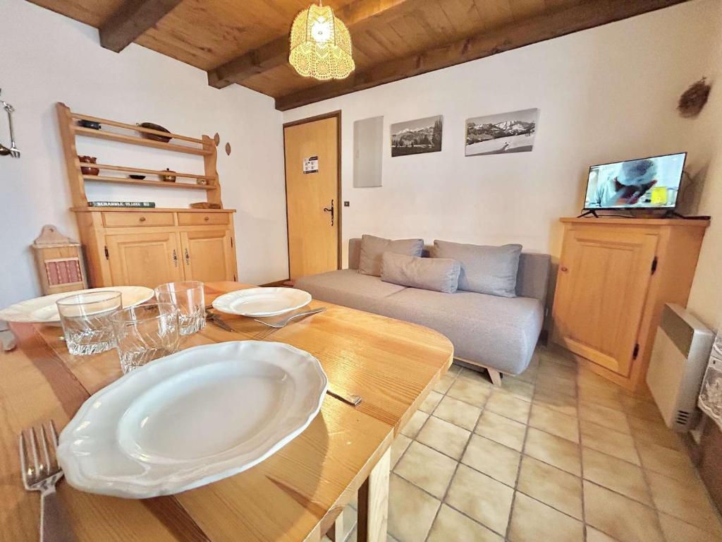 Studio Cabine, 4 Pers. - Balcon, Parking Privé, à 100m des Pistes et Commerces - 2