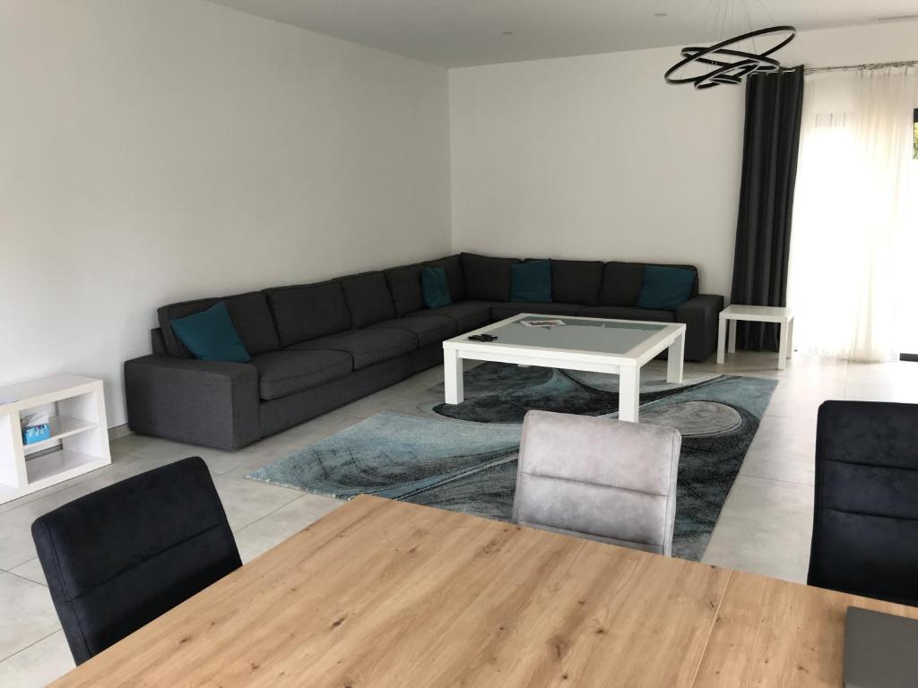 Villa 200m2 -plages - piscine chauffée - 5