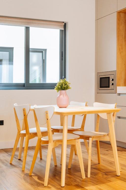 Deluxe Two-Bedroom apartment Seville Downtown - 4