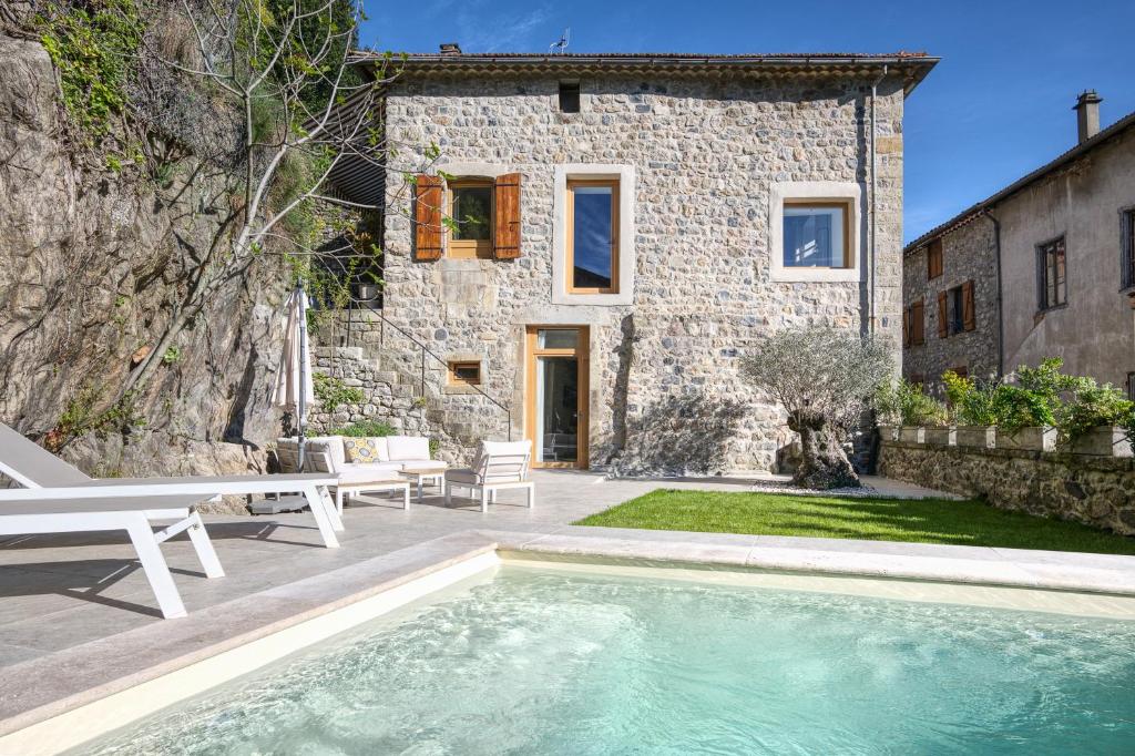 le prieuré, Vals-les-Bains