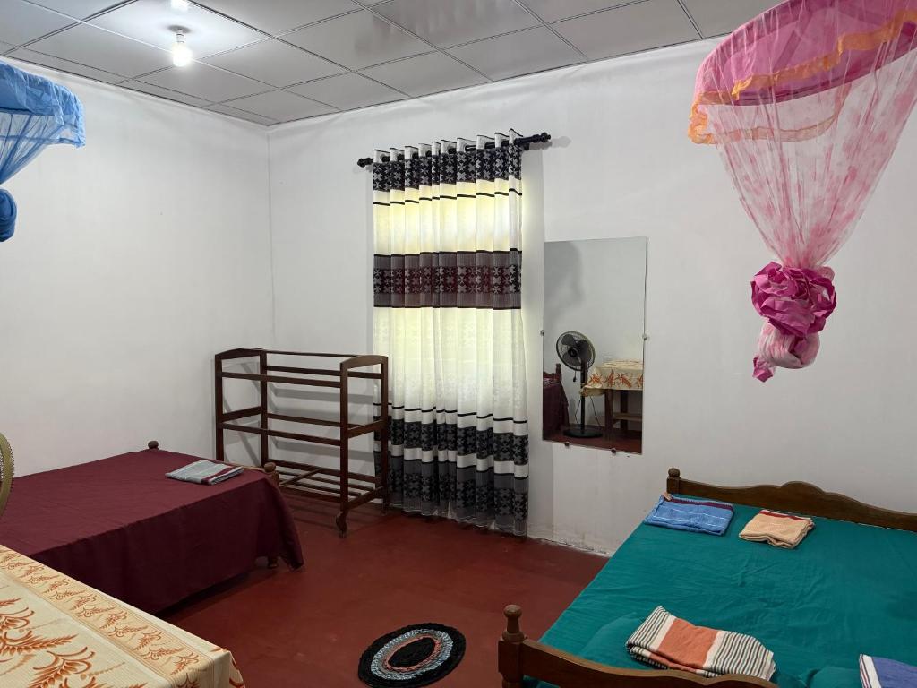 Sunshine Guest, Anuradhápura