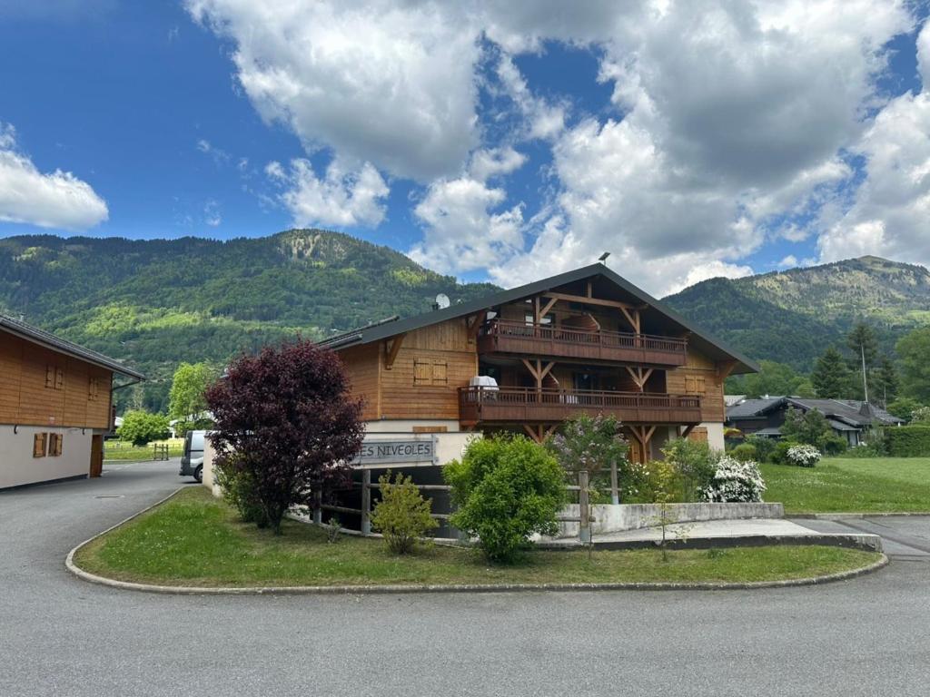 Charmant T3 avec terrasse et vue montagnes, 2 chambres à Morillon - 3