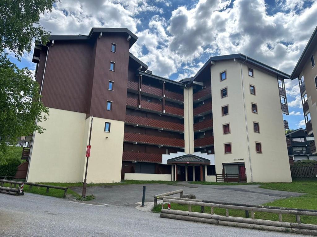 Bel appartement 36m² rénové, sans internet, 2 ch, 6 couchages à Morillon - 3