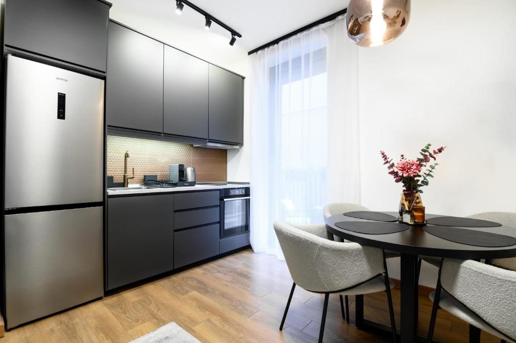 Tasmajdan park, 15 minutes by walk to Knez Mihajlova Centar - 2