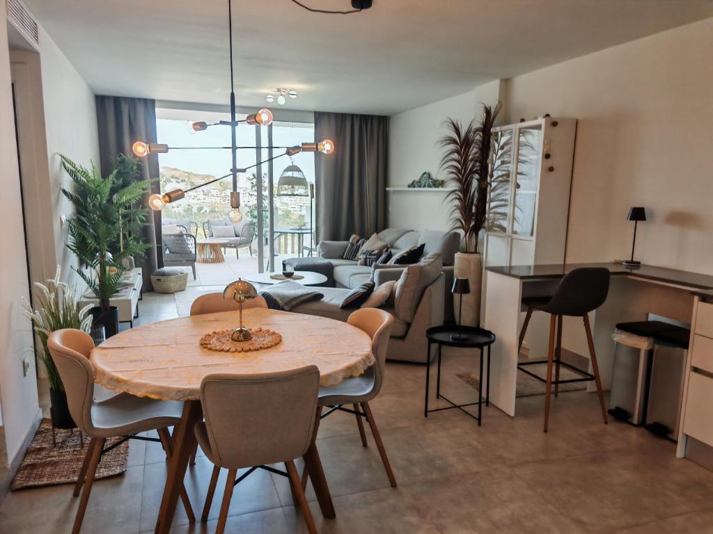 Garden apartment with incredible views in Casa Banderas La Cala de Mijas - 3