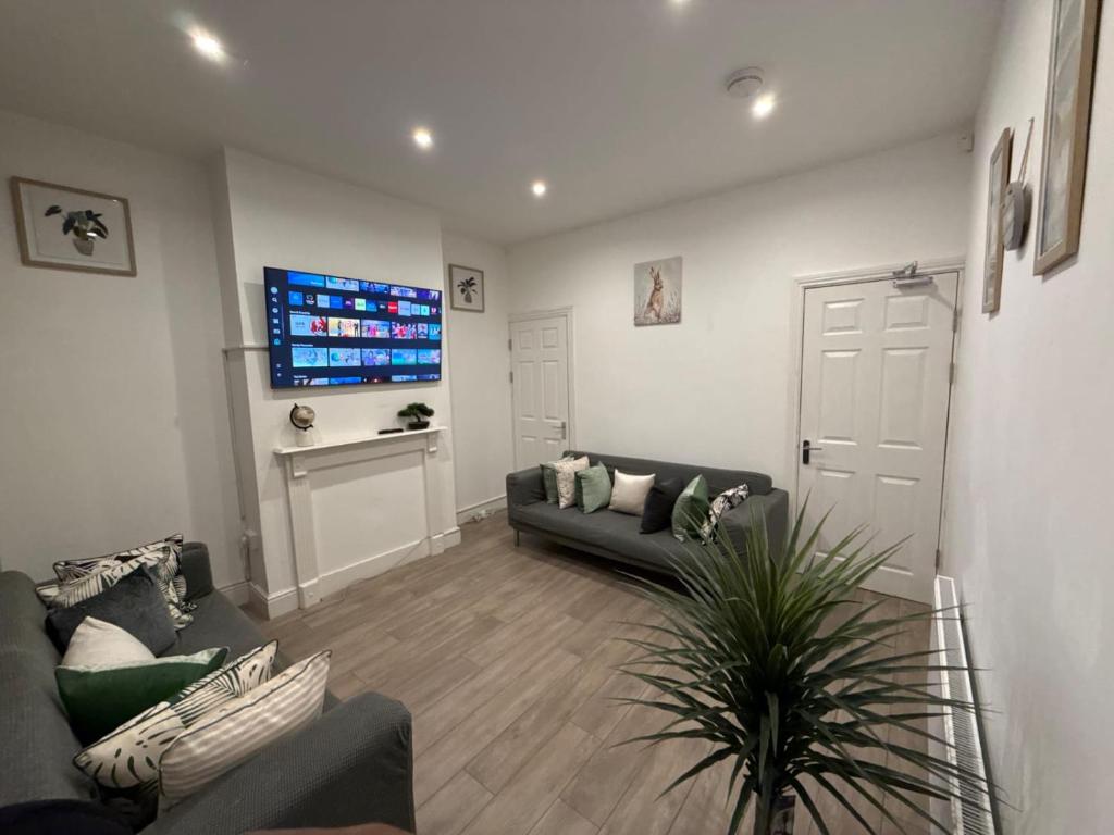 Double Rooms - Near City and Uni, Parkside