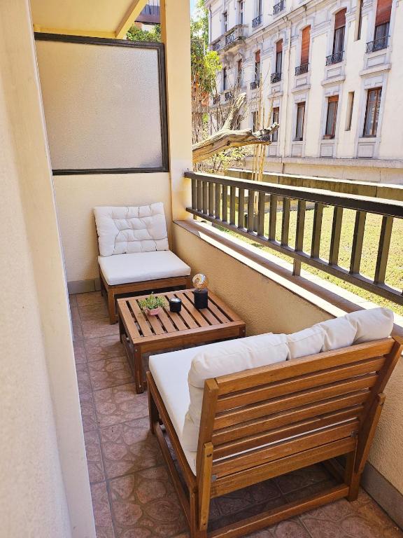 T2 avec balcon - Rue Royale 5min du Lac - 4