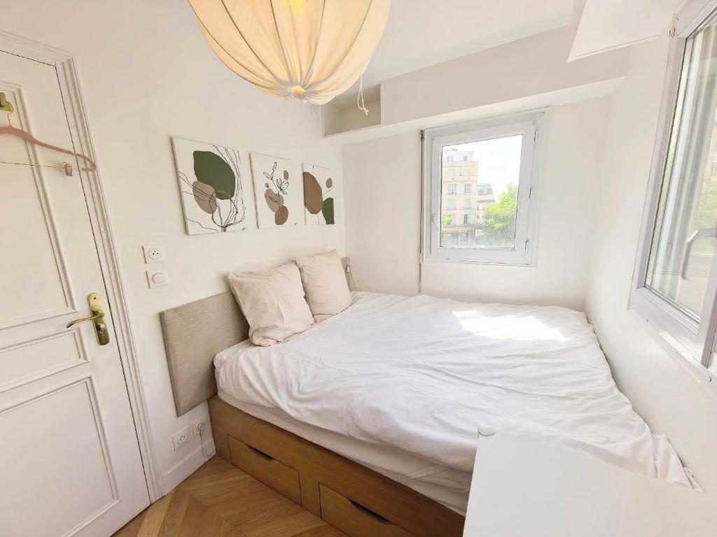 Lux Belleville - 3