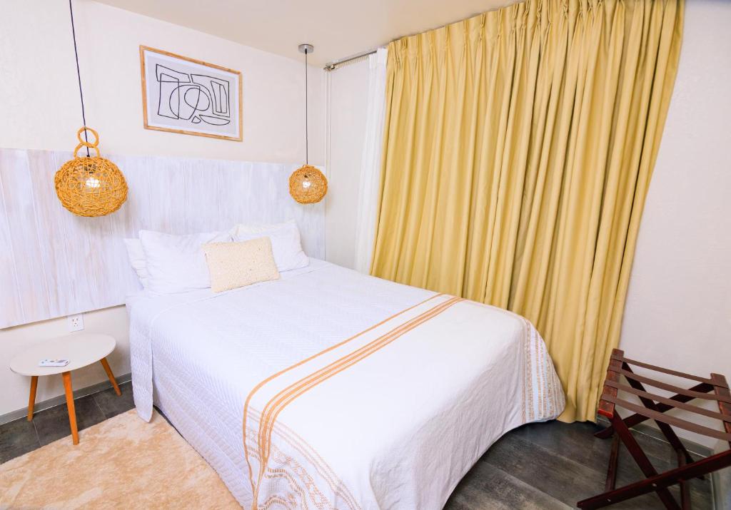 Apt with complimentary ride to airport - Altun Ha Unit Ladyville Airport BELIZE CITY, Belize City