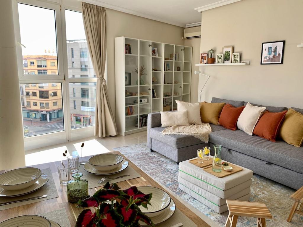 Apartamento Completo con Preciosas Vistas a la Rambla - 1