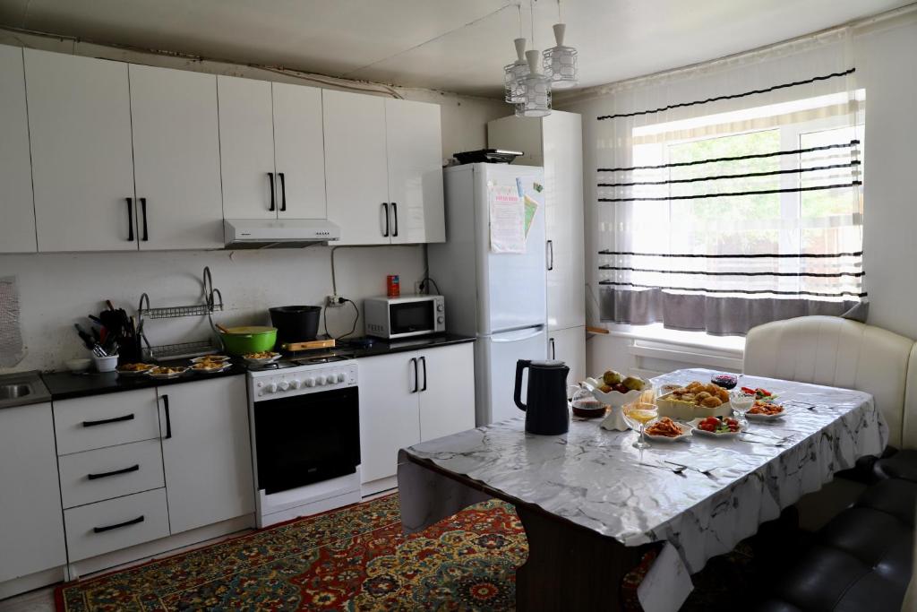 Nagima guest house, Uchkun