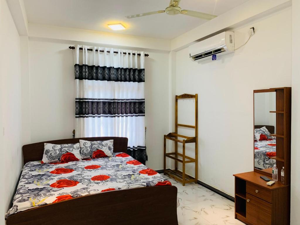 Blue Whale Diving Rest, Nikawatawana