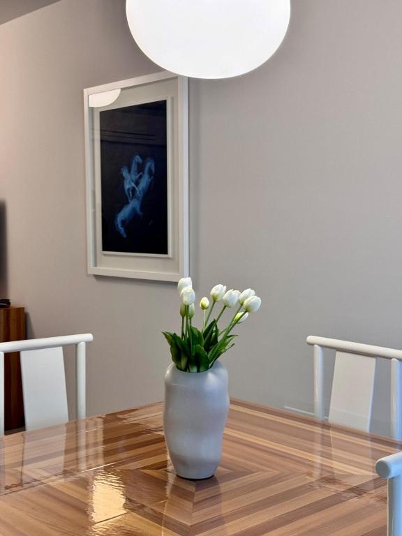 La Vela Luxury Apartment - 2