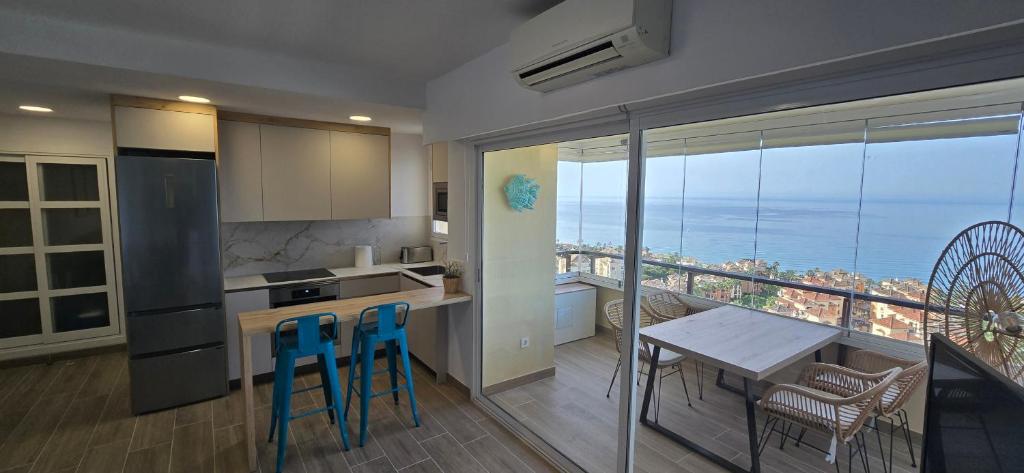 Blue Horizon Suite Marbella - Luxury apartment by the sea - 2
