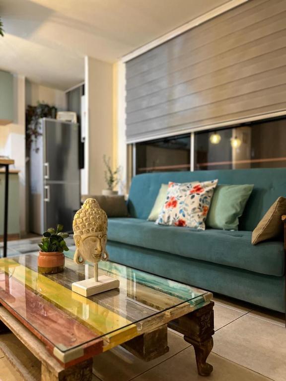 Eve home - 5