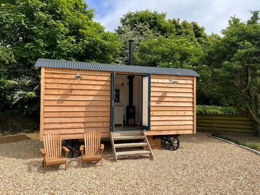 Kilden Hut, Perranwell Station photo 5