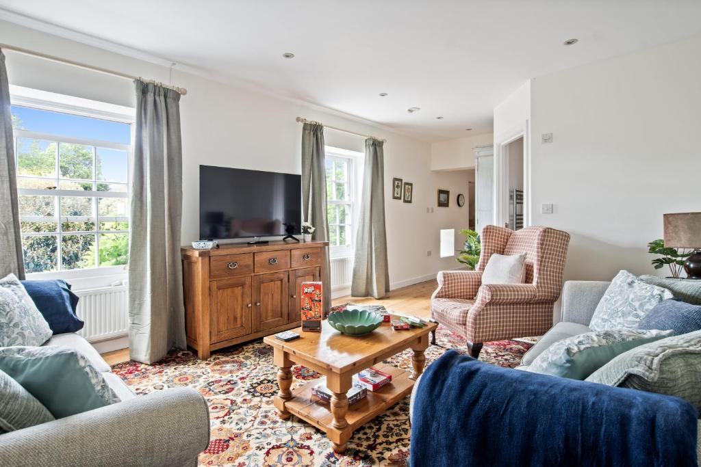 Central Brockenhurst flat near pubs & trails, Brockenhurst