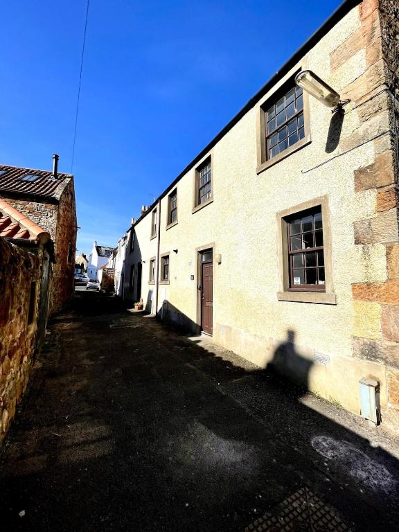 Rose Wynd Cottage-Close to beach, Crail