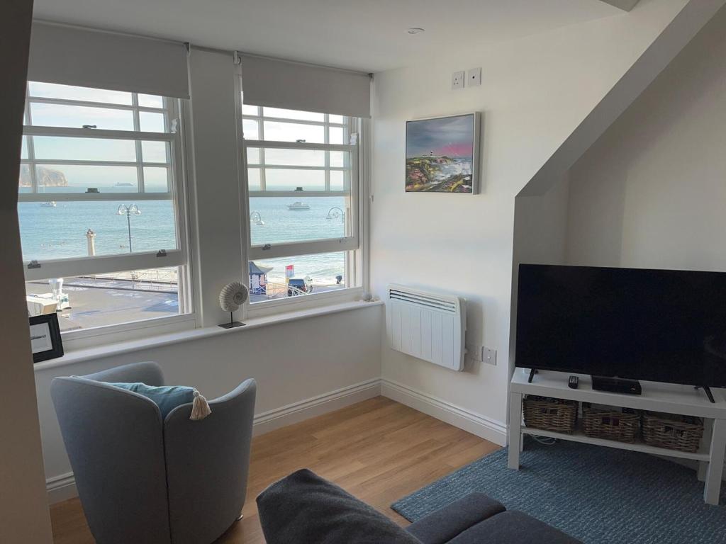 Apartment - Centre of Swanage Stunning Sea views, Swanage