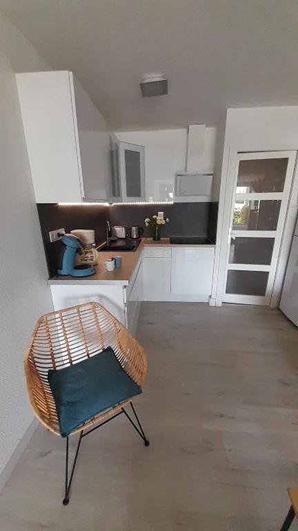 T2 Rez-de-jardin, terrasse et parking, proche de la plage - 3
