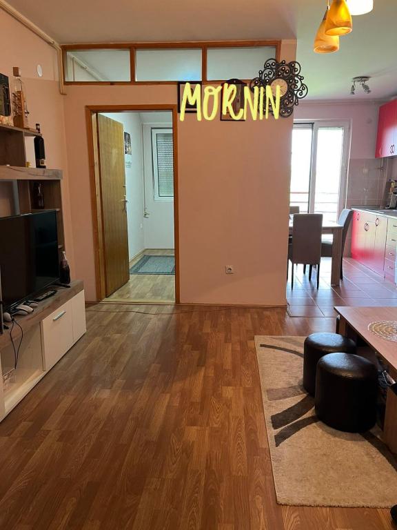 Stan na dan MARA, Mladenovac