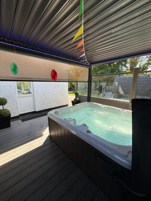 Tanglewood Stays, Newry