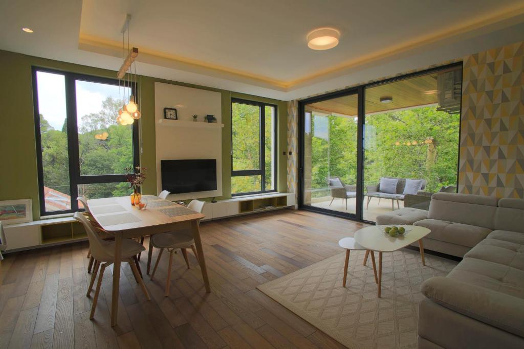 Park Residence 6 - 2 br & Parking at Tivat Center - 4