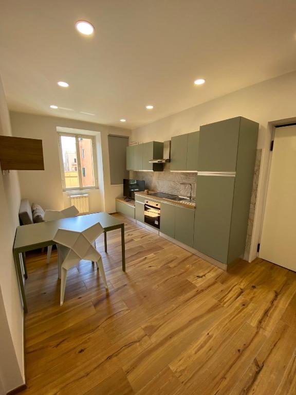 Begonia Apartment, Roma