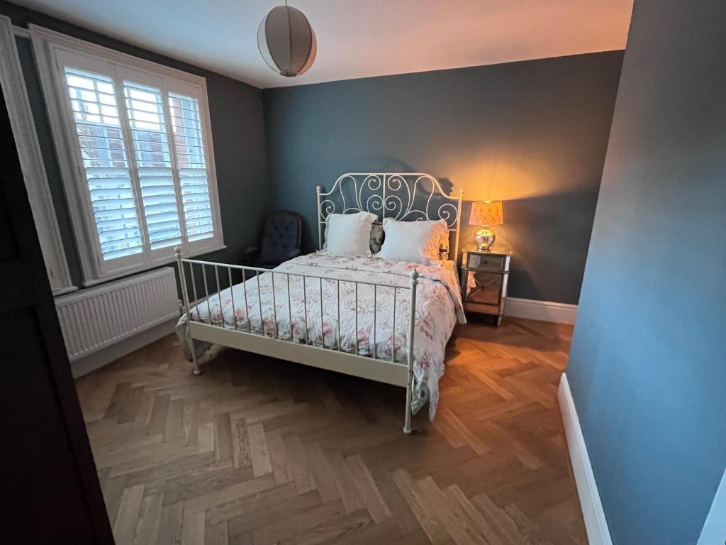 Hill House, Shaftesbury