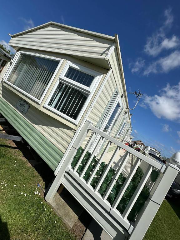 Lovely caravan in Highfields & The Haven Holiday Park Skegness, Skegness