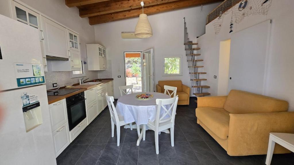 The House on the Seashore - 5