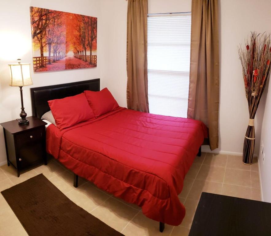 E5 Private Room With 50 Smart TV Near Everything, Orlando