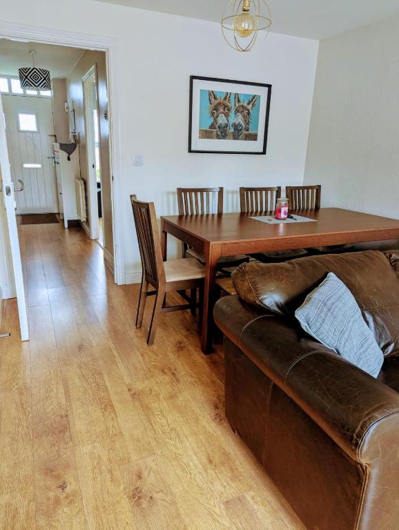 Sleeps up to 8 guests - Modern townhouse near Newcastle, Willington Quay