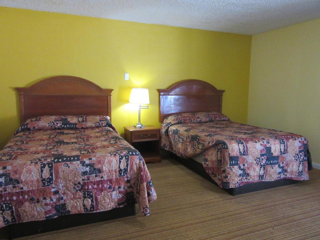 Relax Inn Tyler photo