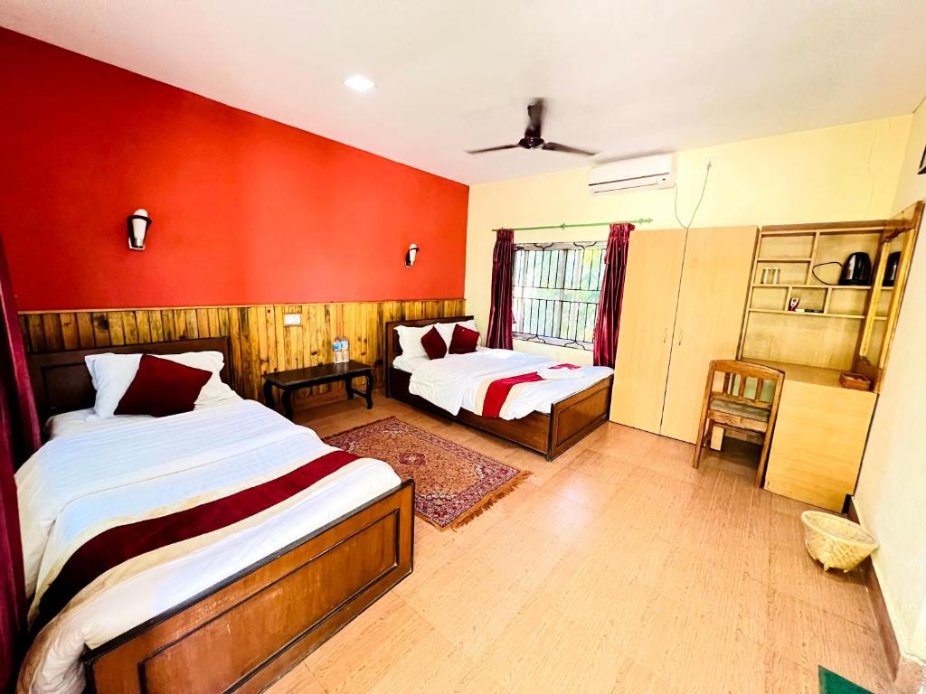 Chitwan Safari Resort, Sauraha