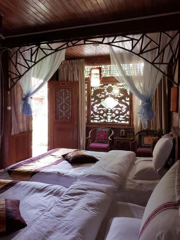 Lijiang Lijiang Baisha Holiday Resort room