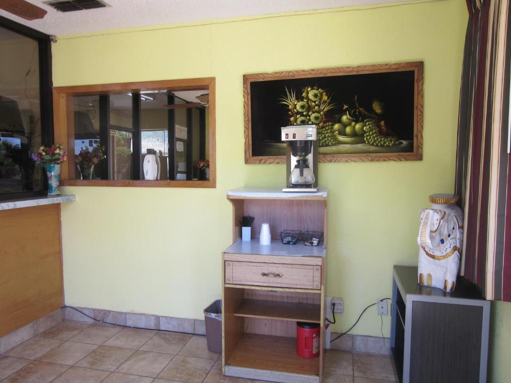 Town House Motel photo