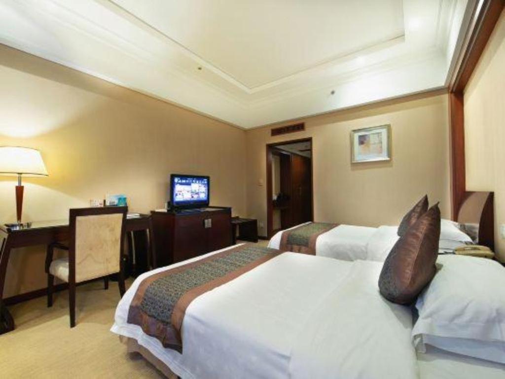 New Century Hotel Ningbo Xiangshan Shipu - Location image